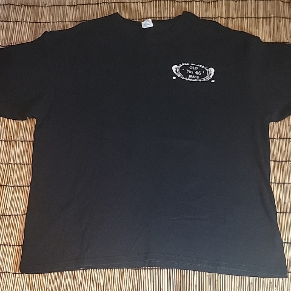 Anvil Black Short Sleeve Tee with Crew Neck